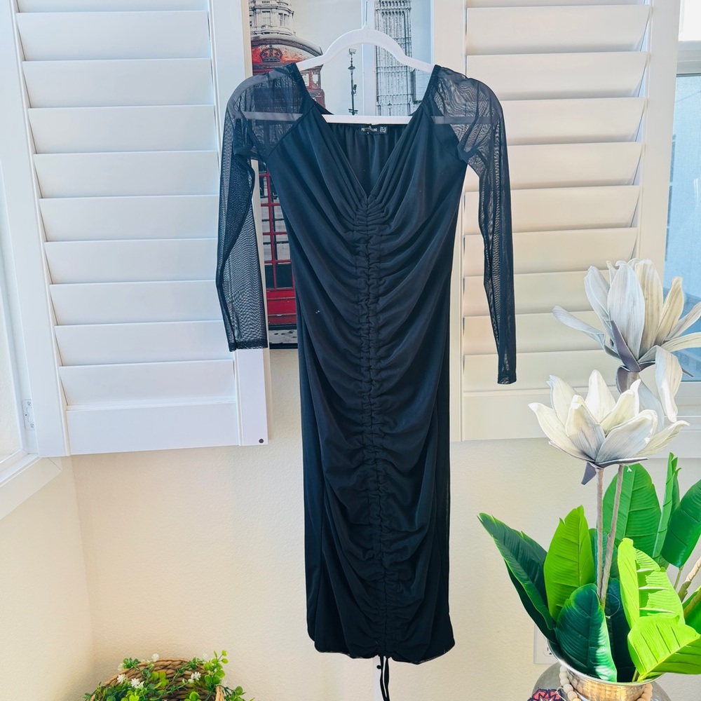 PrettyLittleThing. Size 8.  Black Ruched Mesh-Sleeve Maxi Dress